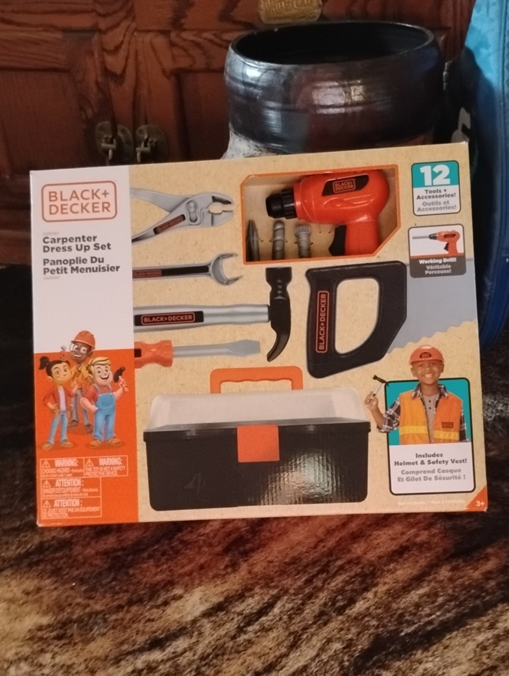 Black & Decker Kids Carpenter Dress Up Tool Set – Black, Orange, White